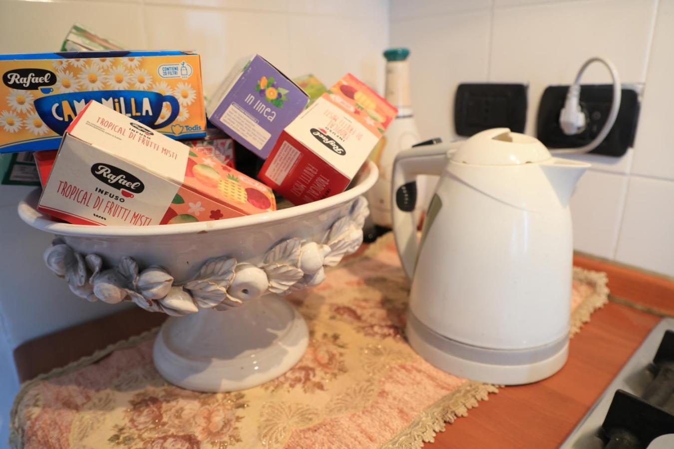 Bernadette Bed & Breakfast Napoli Ngoại thất bức ảnh